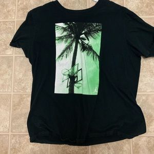 Air Jordan T-shirt.